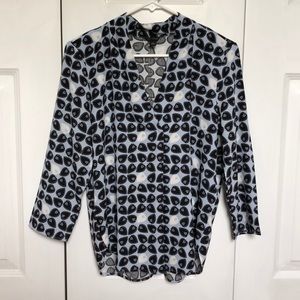 Ann Taylor blouse leaves pattern